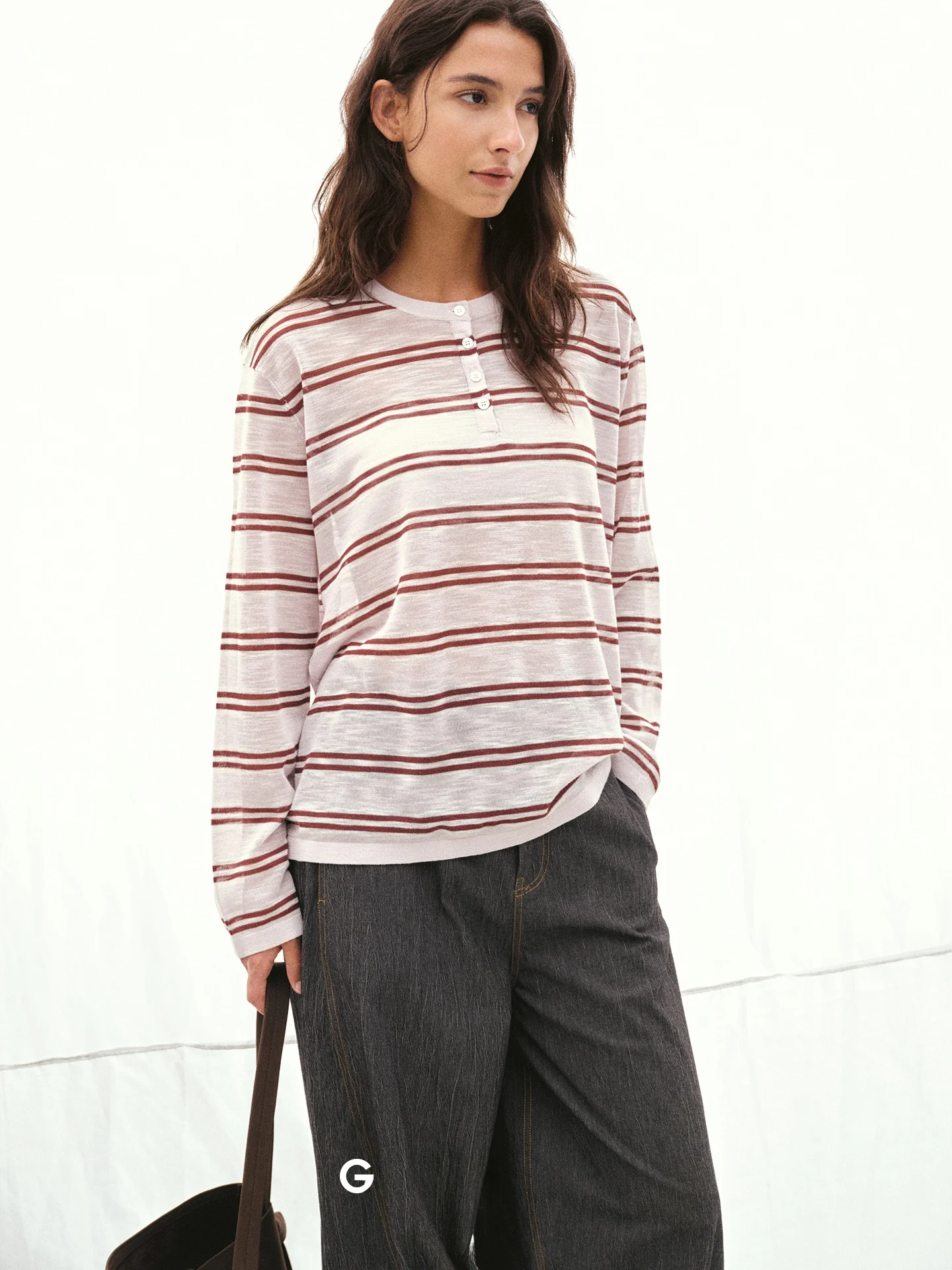 

Легкая дышащая футболка с длинными рукавами GORRI, трикотажная, в полоску, с цветными блоками, круглым вырезом, весна-лето, солнцезащитная, повседневная.