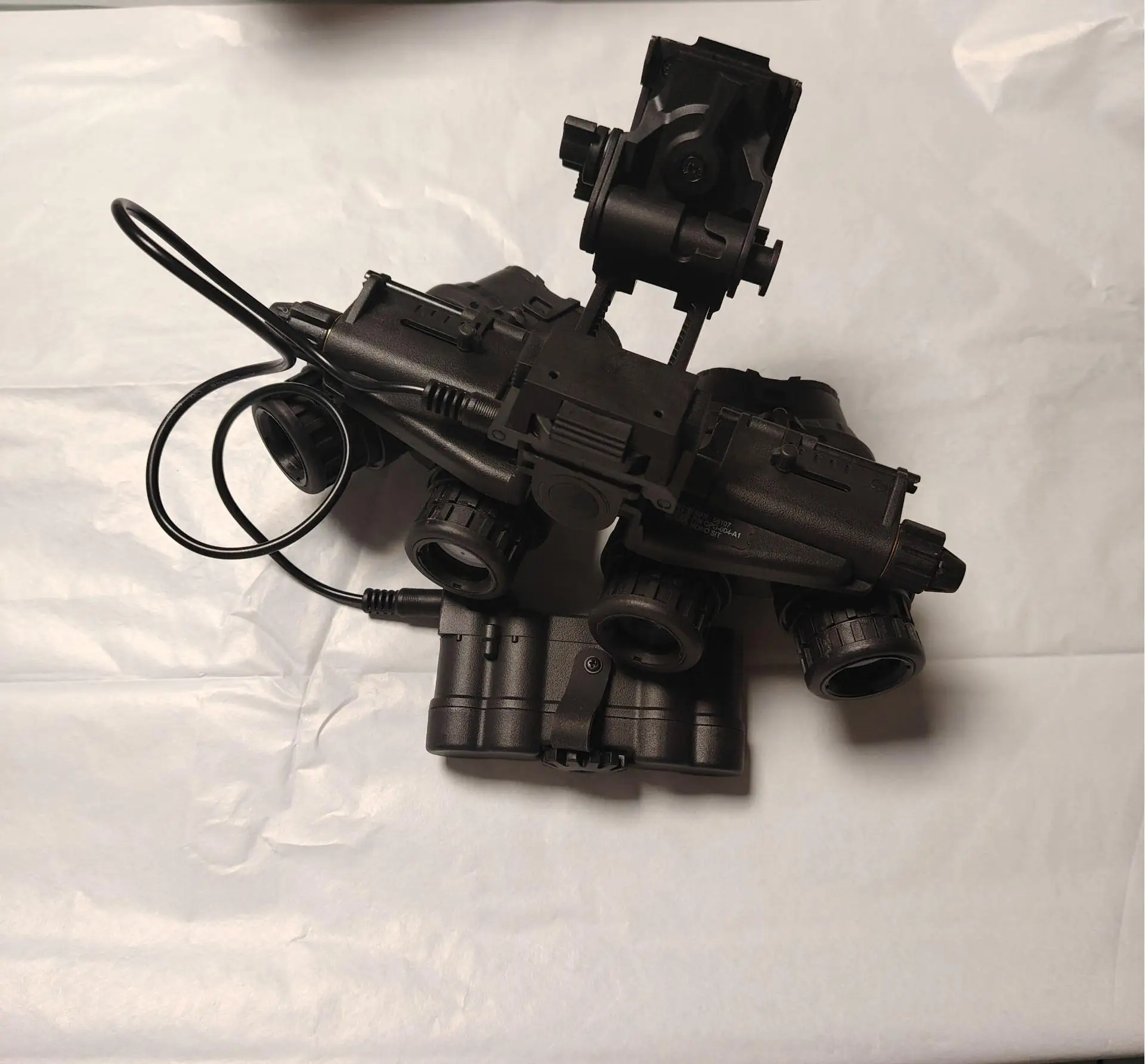 fma-タクティカル-gpnvg-18-nvg-非機能モデル-バージョン（ライト付き）、nvg-マウント-バッテリーボックス-ケーブル付き。-ペイントボールゲームやコスプレ用