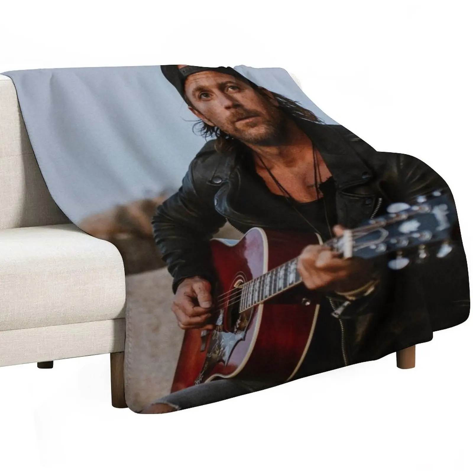 kentang kip moore how high 2021 Throw Blanket anime Tourist Decorative Throw Bed covers Decorative Sofas Plush Blankets