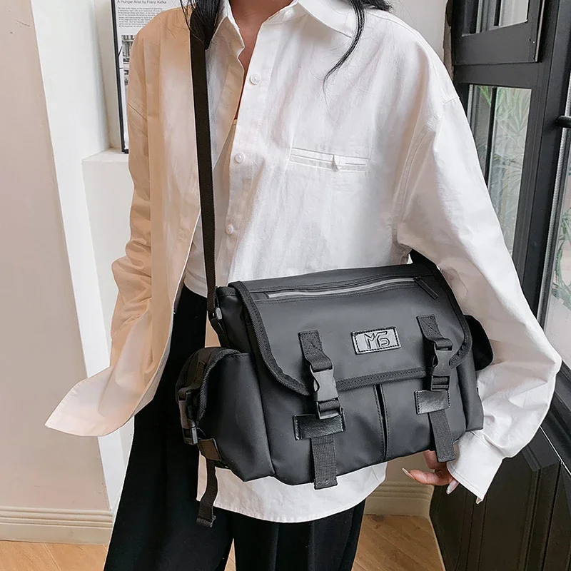 

Young School Bag Japanese Style Messenger Bag with Side Pockets Girls Sling Purses Ins Side Bag for Women 2024 Fashion Punk