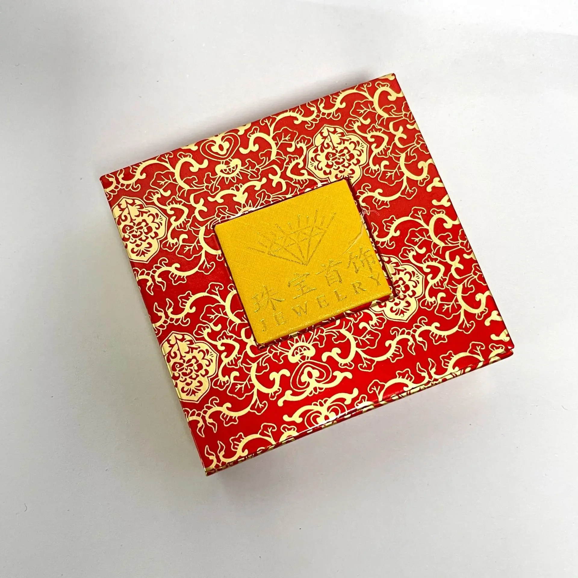 JinYi Huang Luxury Jewelry Packaging Box Red Gold Flower Reversible Headpiece Gift Box Storage Box For Baby Food China Mainland