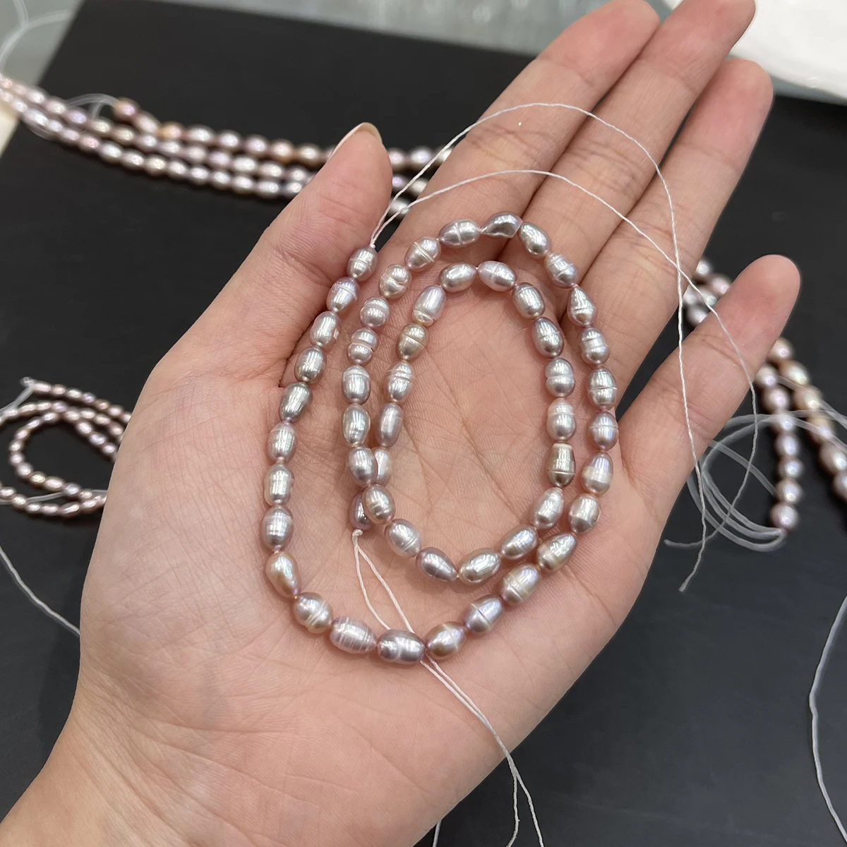AA Natürliche Süßwasserperlen, Reisform, isolierte Perlen für die Schmuckherstellung, DIY-Halsketten, Armbänder, Ketten, Ohrringe, Accessoires – Detail 2