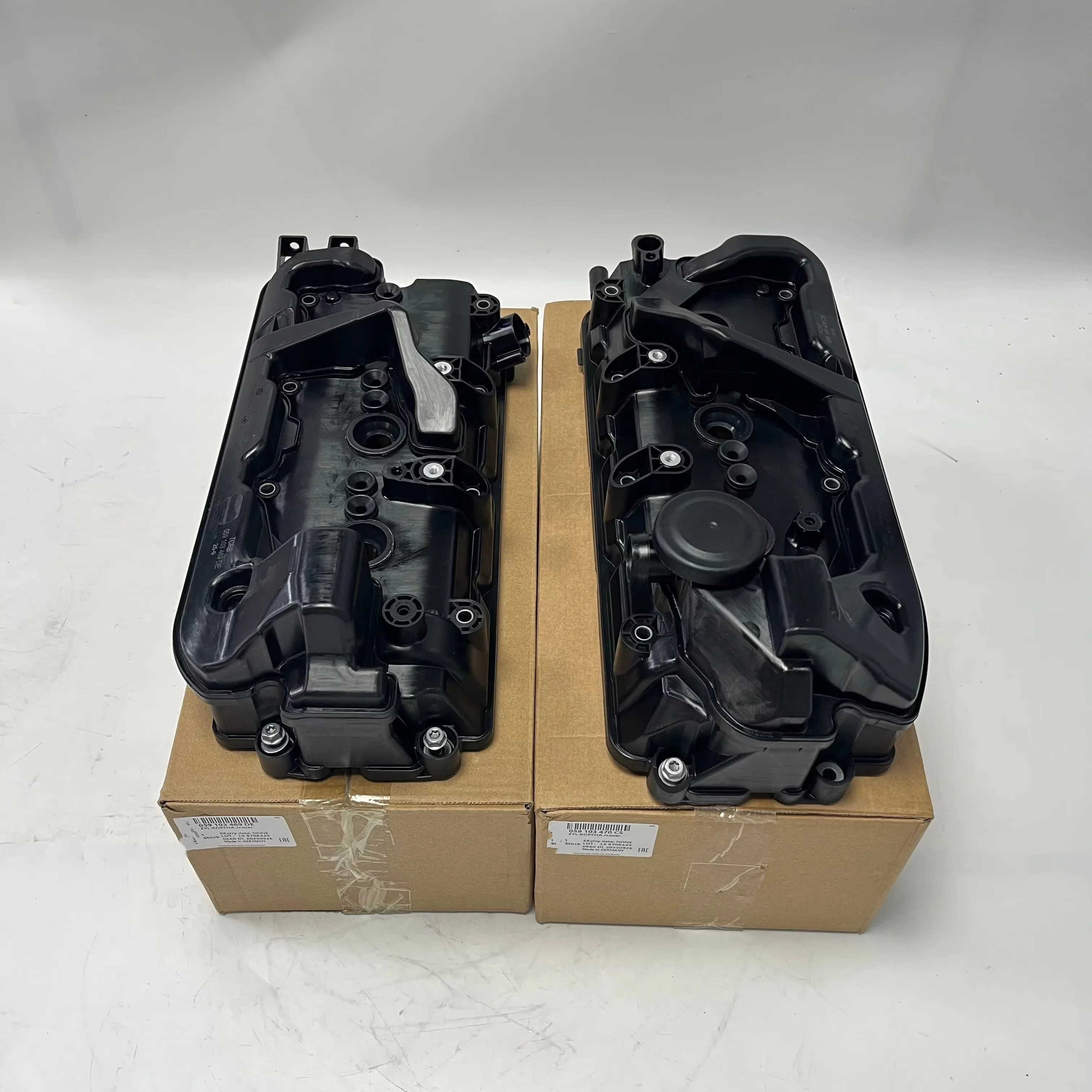 059103469DE 059103470CS Engine Valve Cover Suitable for Audi Q7 2016 - 2019 AMAROK 3.0TDI CRT CVW 059103470