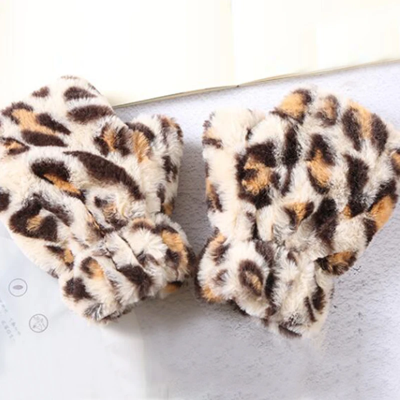 Womens Fashion Fingerless Gloves Leopard Printed Plush Fleece Glove Half Finger Mittens