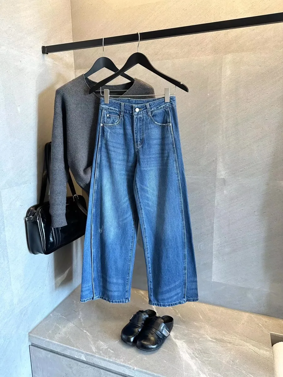 Spring 2026 New Style Loose Casual Women's Jeans Banana Pants Versatile Slimming Cotton Natural Waist Button Closure