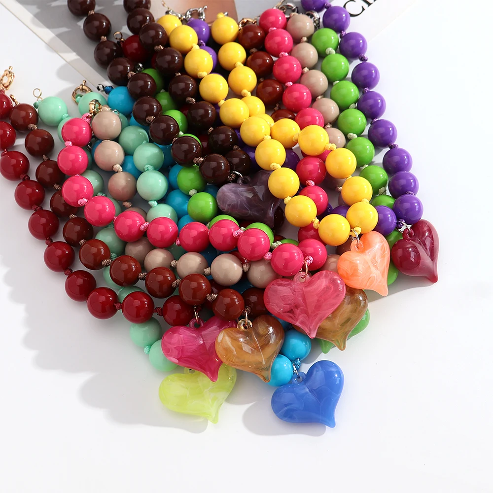 New Exquisite Resin Heart Pendant Necklace for Women 18mm Solid Color Round Beads Handmade Knot Choker Statement Jewelry Gift