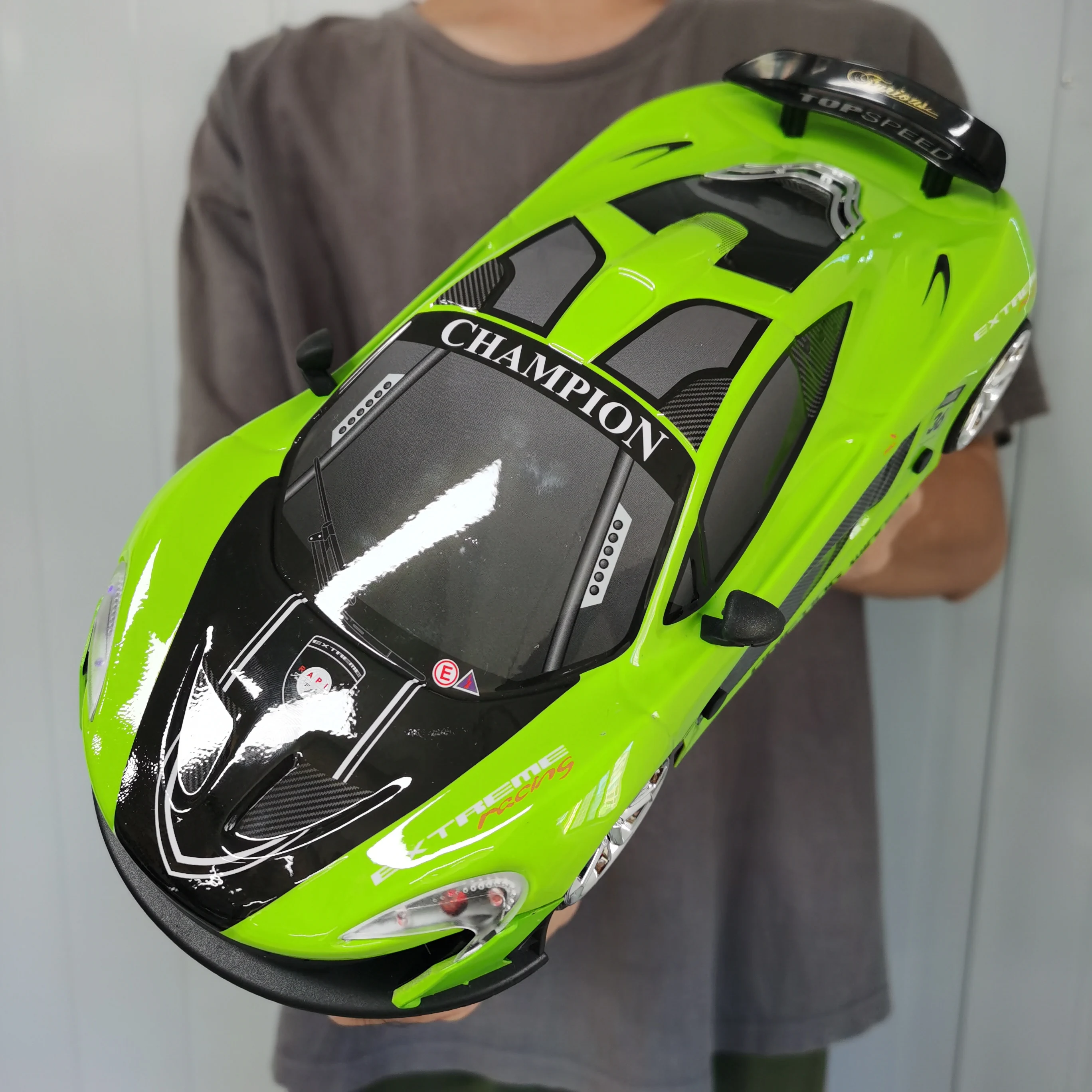 4WD Alloy Rc Car Remote Controlled Cars 2.4G Radio Controlled Racing Drift High Speed Electric Machine Toys for Boys Children