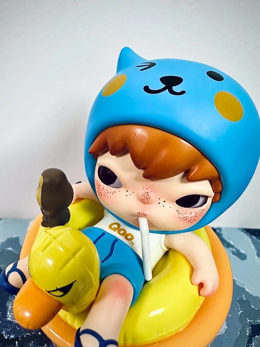 

POPMART Joint Product Hirono Qoo Cool Turns Red After Drinking Series Adorable Figurine Display Item As A Collection Gift