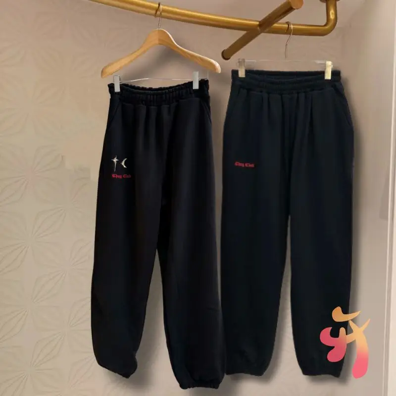 

Американские уличные черные спортивные штаны в стиле хип-хоп Thug Club Спортивные штаны Металлическая звезда Луна Красный вышитый логотип Повседневные мужские и женские брюки