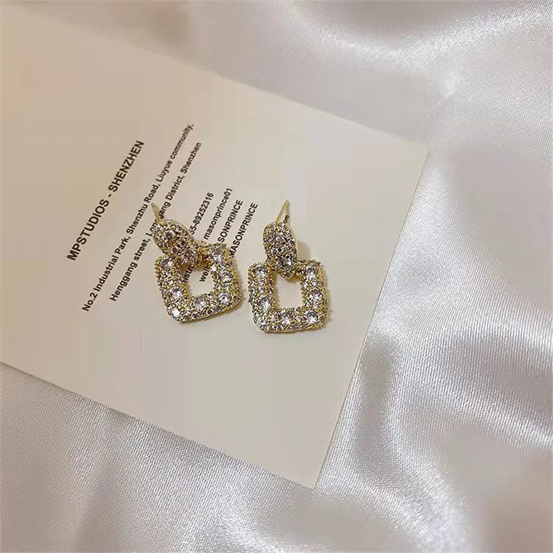 2023 Korean Fashion Shining Rhinestone Hollow Square Drop Earrings for Women Girls Vintage Crystal Luxury Jewelry Party Gifts