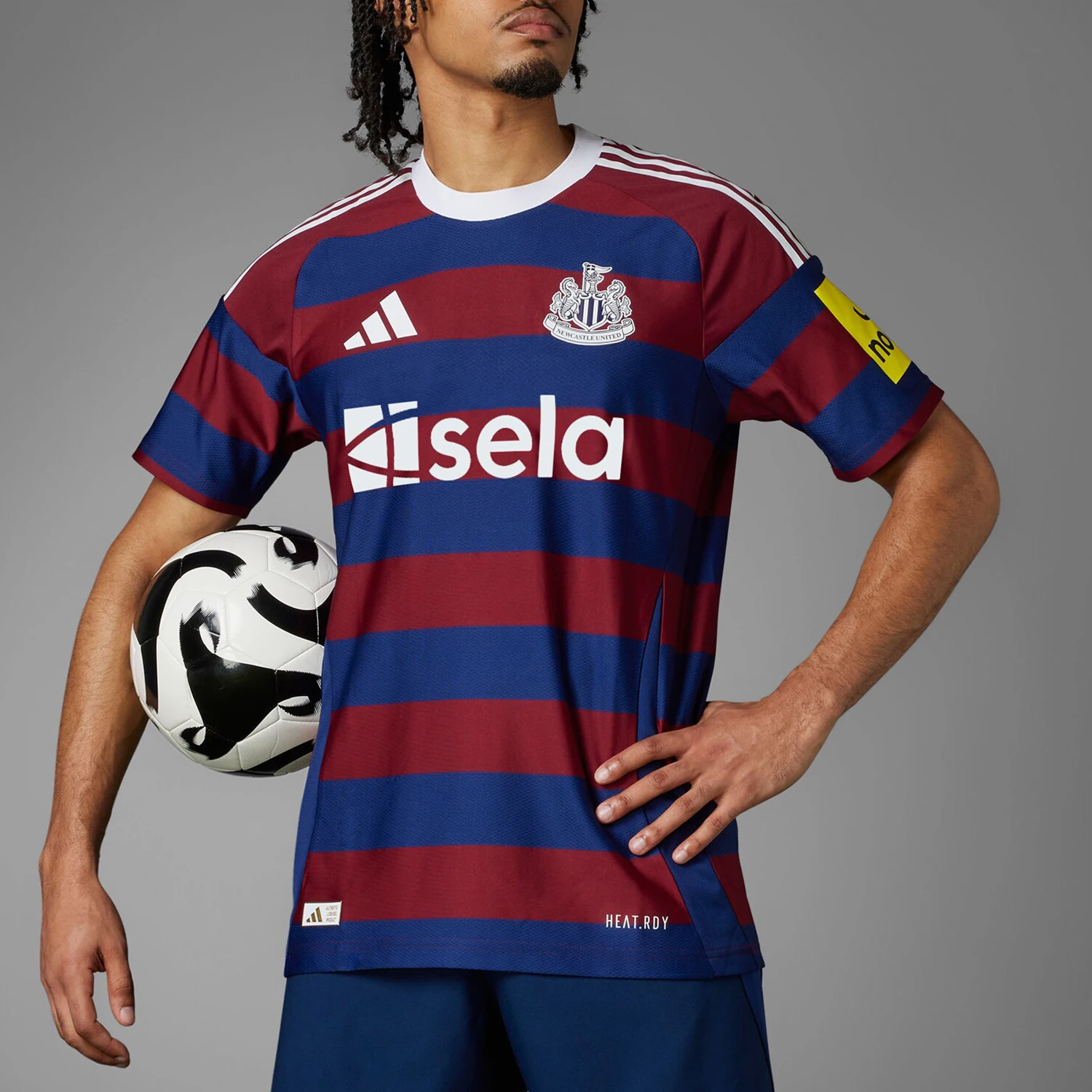 

Оригинальная новая мужская футболка Adidas с полосками, свободного кроя, с круглым вырезом, для повседневной носки, JJ4463