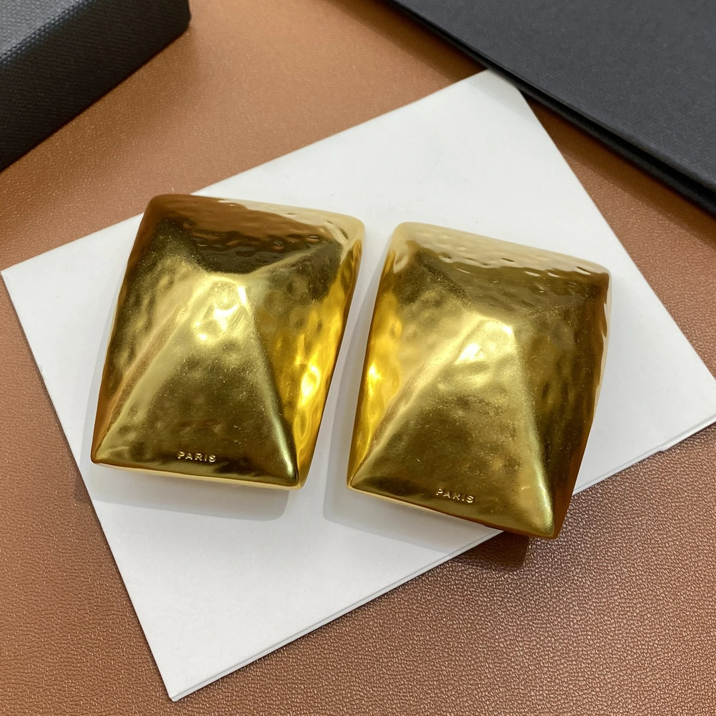 Europe Fashion Famous Designer Brand Brass Plated Gold Rectangle Ear Clip Big Earrings Women Top Quality Luxury Jewelry Trend