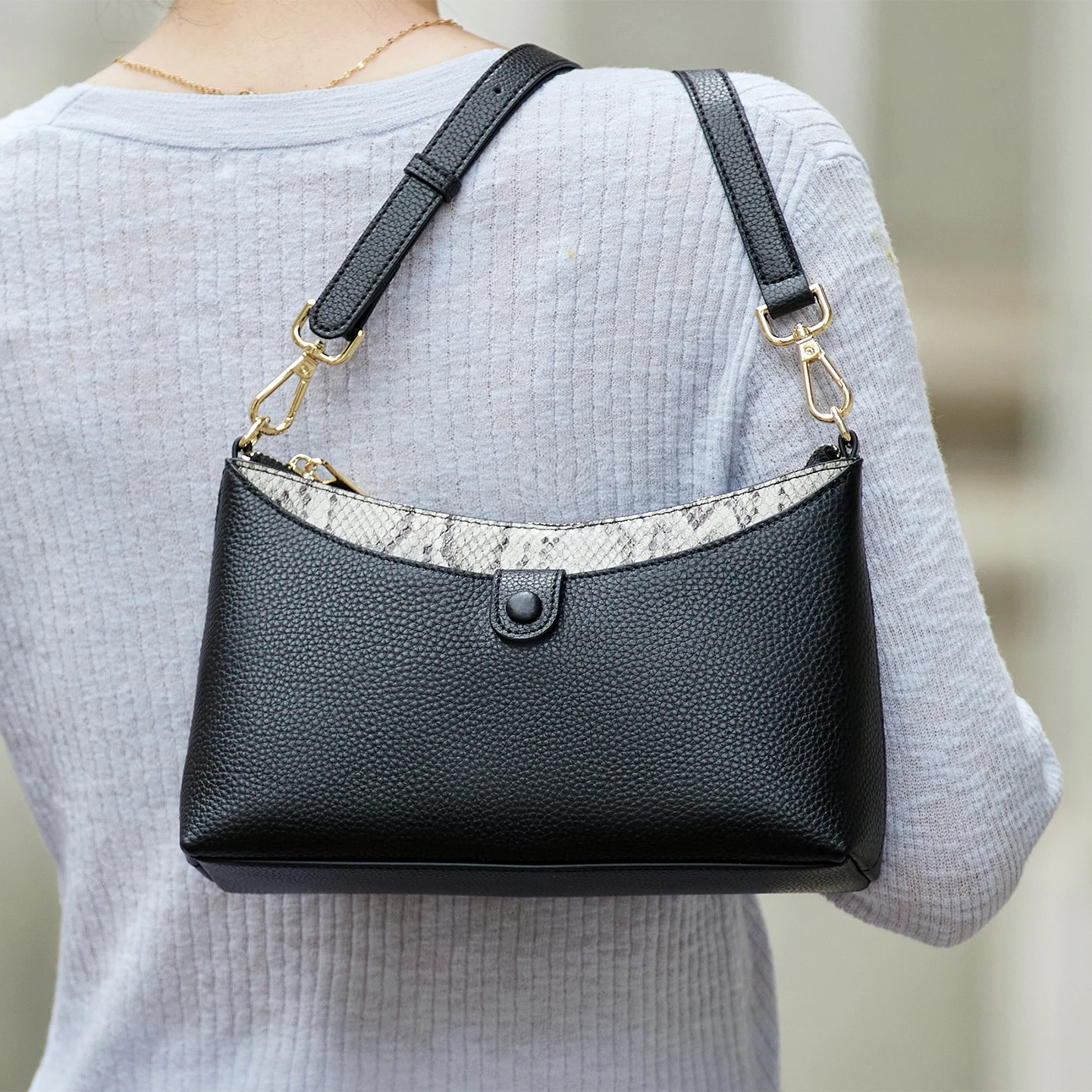 

2015 New Luxurious Women First Cow Leather Crossbody Bag Handmade Single Shoulder Bag Girls Purses Embossed Stylish Bags #AL656