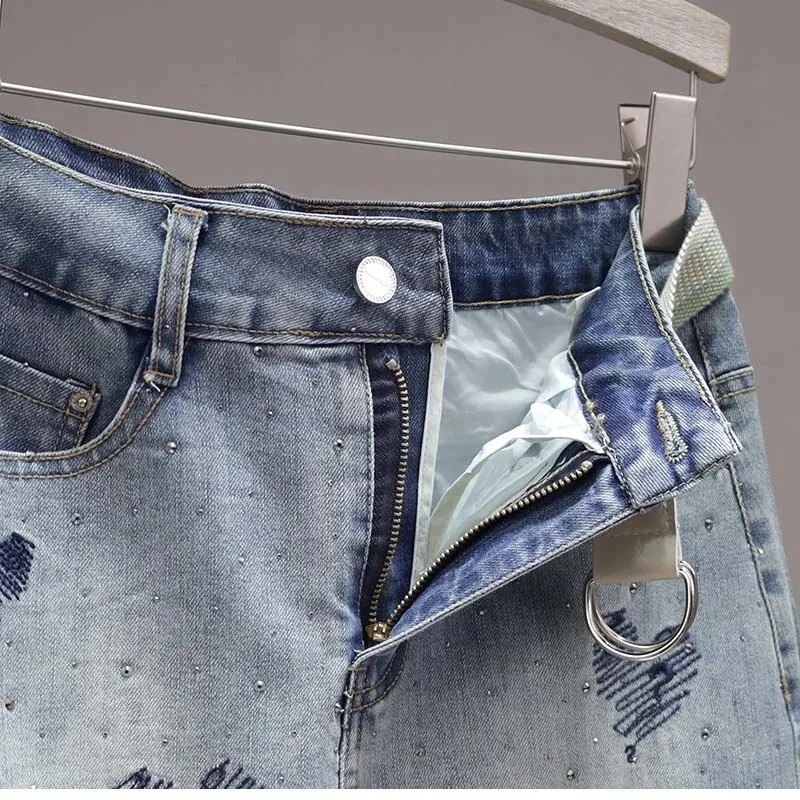 Süße Liebe bestickter kurzer Jeans rock, für Damen bekleidung, Sommer jeans Röcke, 2024 neuer hoch taillierter Cowboy-Wickel-Minirock