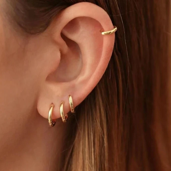 4 Pcs / Pairs 14K Gold Plated Huggie Hoop Earrings for Women Lightweight Small Hoops Sensitive Ears Multiple Piercing Stack Set