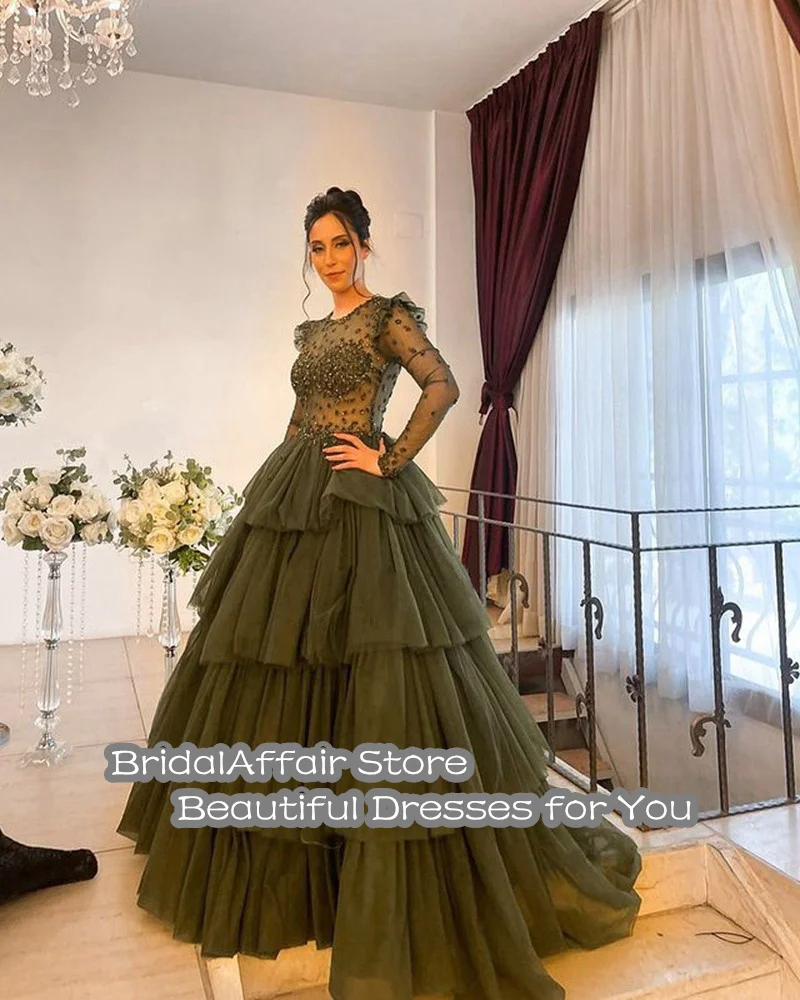 Modern Green Tulle Tiered Ball Gown Long Evening Dress Sparkly Crystals Beaded Prom Gown Custom Special Occasion Dresses