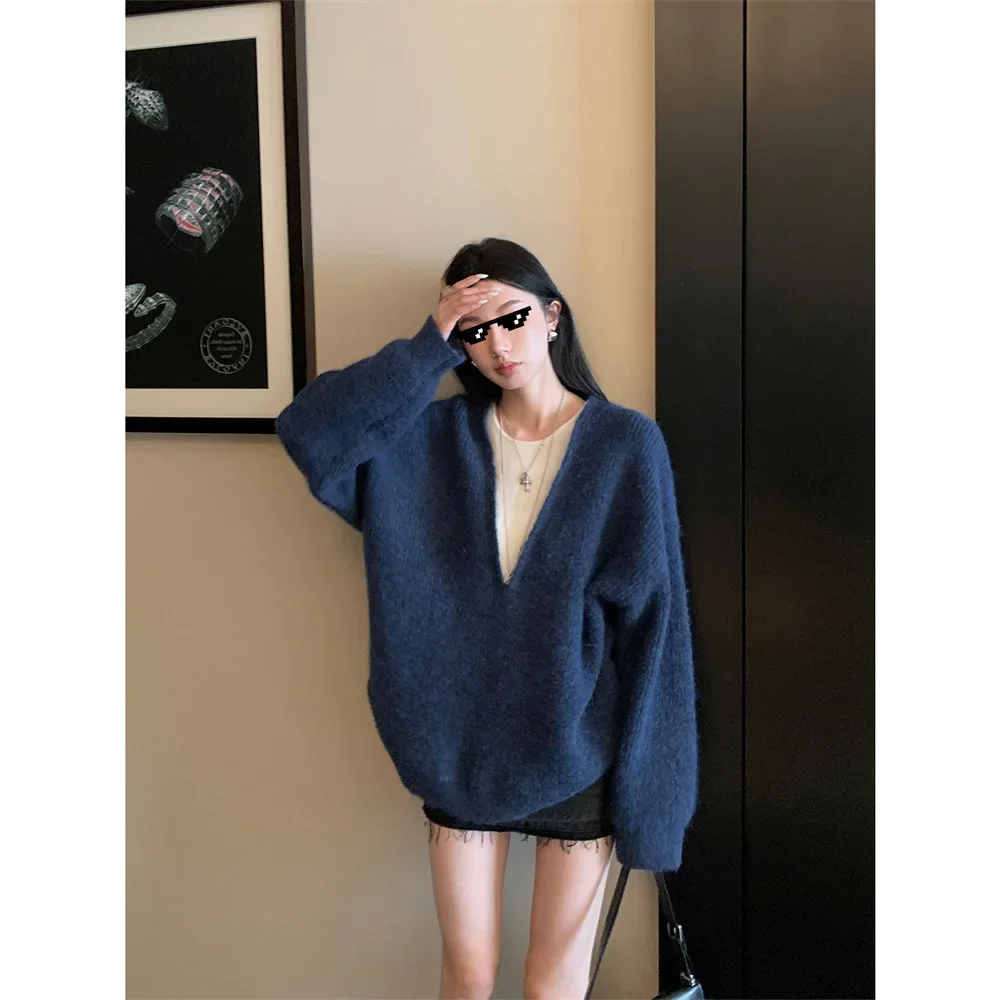 

Loose Classic Round Neck Sweater High Intelligence Manner Fake Two-Piece Knitwear Elegant Style Women's Fashion Vest Top