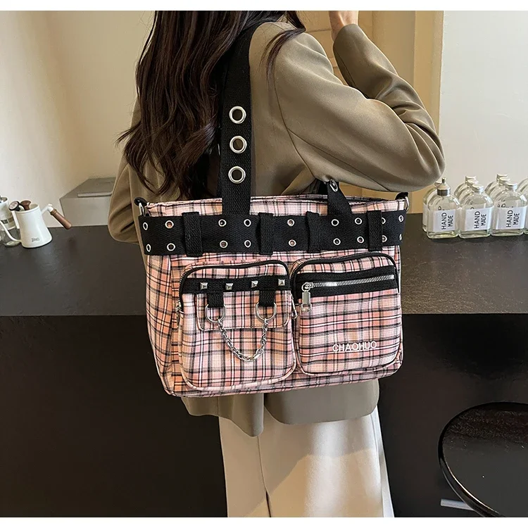 PU CHAINS Zipper Shoulder Bag Buckle Decorative Casual Women's Bags on Sale 2026 New Plaid Locomotive Style Women's Handbags