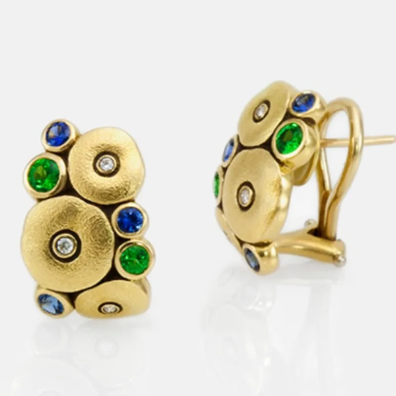 Light Luxury Fashion Golden Plated Earrings Hammer Pattern Design Inlaid Synthetic Zircon Party Earrings Women's Charm Jewelry