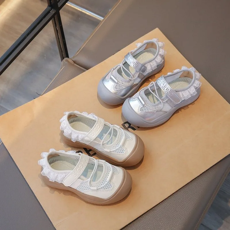 Summer Breathable Mesh Kids Casual Shoes for Girls Non-Slip Sole Toddler Beach Shoes with Lace Bordered Solid Color Sport Shoes