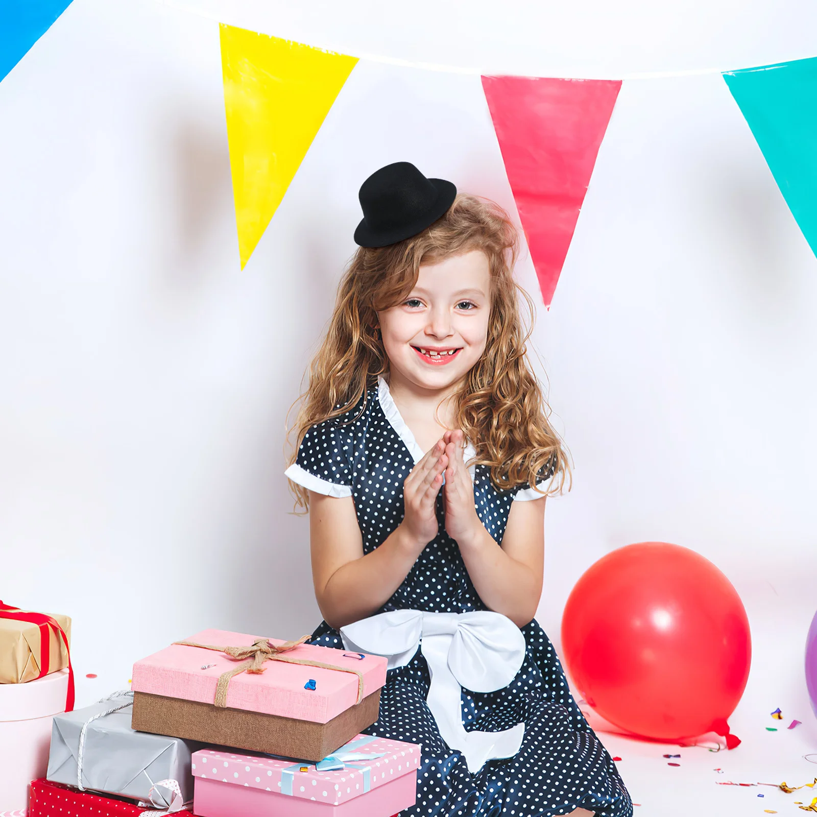 

4Pcs DIY Formal Tops Hats Small Decorative Hats Craft Accessory Hair Clip Hairpin for Fashion Headwear Making Hair Clip Hat