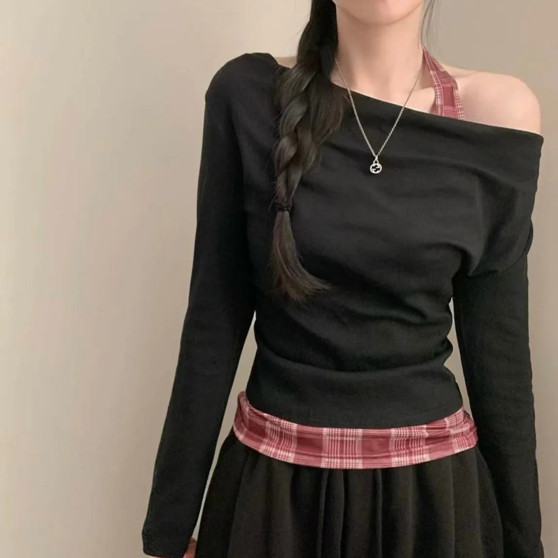 Slim Fit Plaid Long Sleeve Shoulder Bared T-Shirt Women's Korean Style Chic Versatile Clothing Commute Style Chinese Made