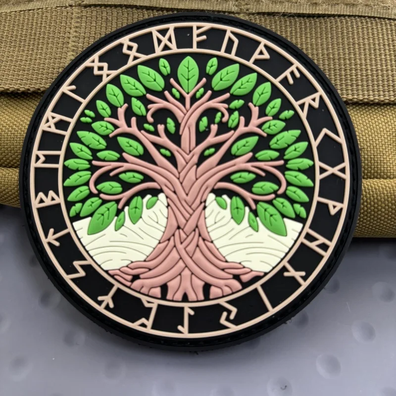 Yggdrasil-tótem Vikingo, insignia de Moral del árbol de la vida, pegatinas de mochila de gancho y bucle de PVC 3D, parches tácticos de árbol de hojas verdes militares