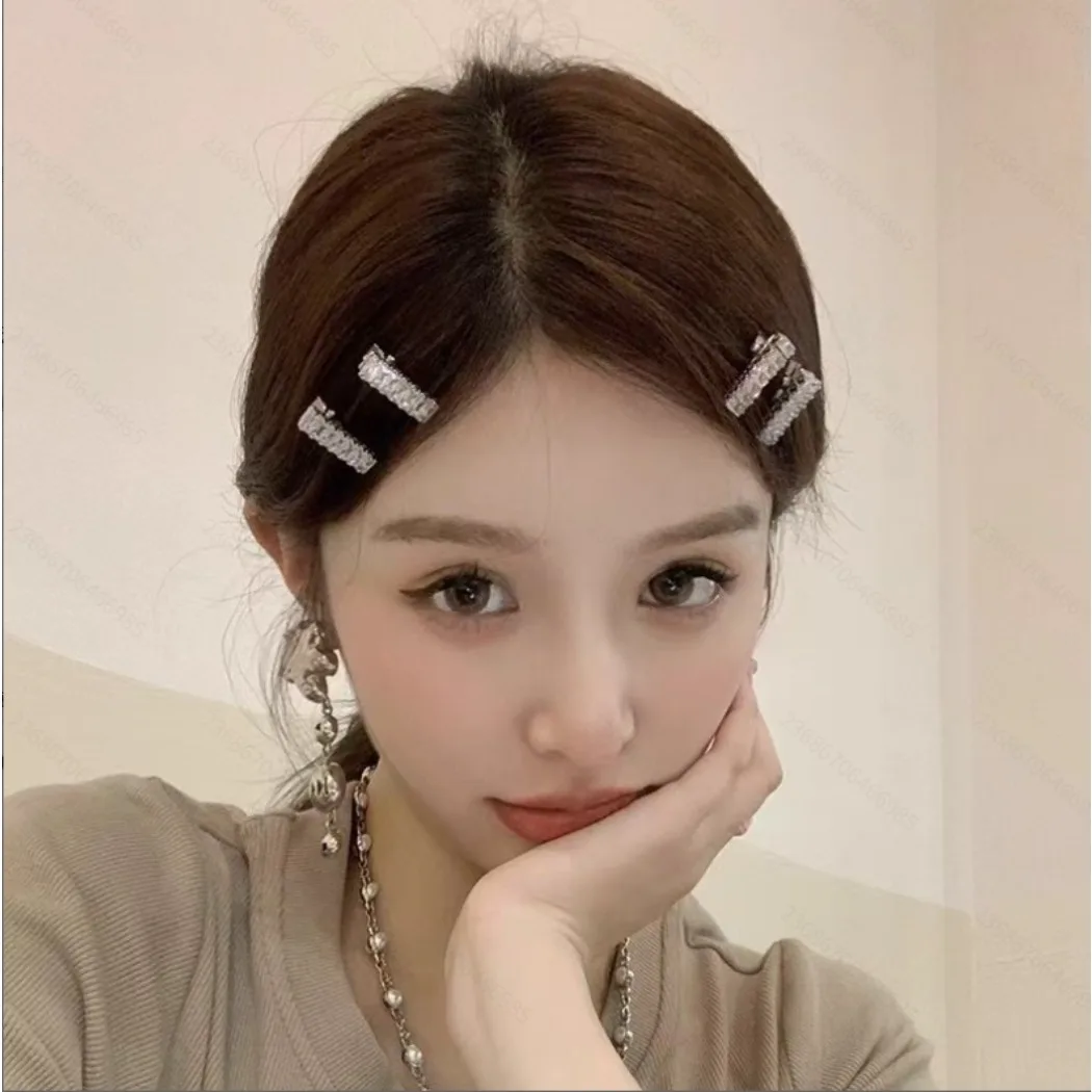 2pcs Sparkling Small Hair Clips, Forehead Hair Clips, Sweet Bangs Clips, Braided Hair Accessory Small Clips
