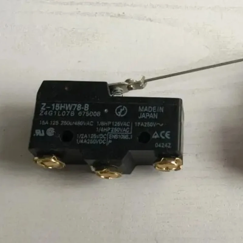 

Travel Z-15GQ-B Z-15GQ22-B Z-15HW78-B Z-15GW21-B Z-15GW-B Z-15GD-B limit switch micro fast shipping
