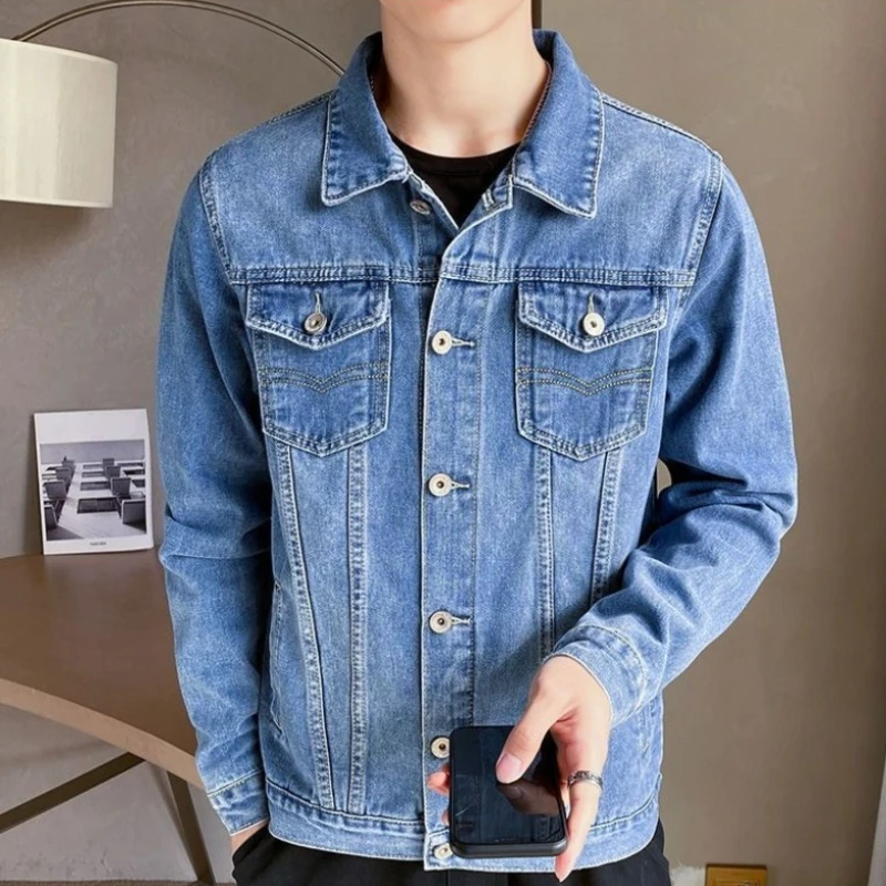 

Джинсовые куртки больших размеров на пуговицах Мужские повседневные дизайнерские джокеры Мода по самой низкой цене Корейская популярная одежда Новое ковбойское пальто для мужчин