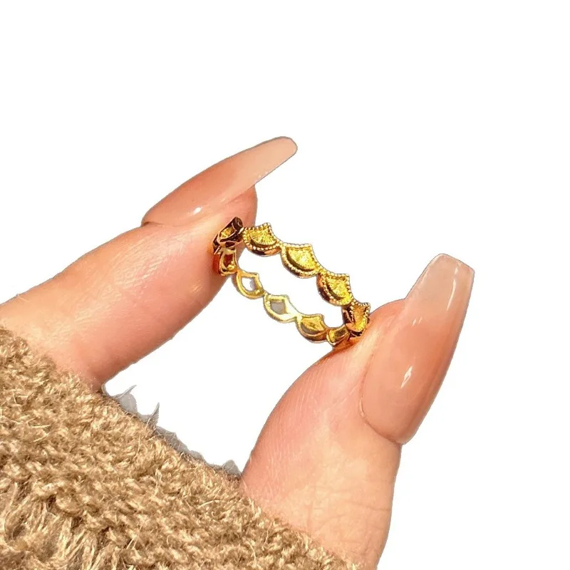 جديد النمط الصيني الذهب الجنكة بيلوبا المعيشة الدائري المرأة المتخصصة الرجعية تنوعا حلقة الأزياء الخفيفة الفاخرة الراقية المجوهرات