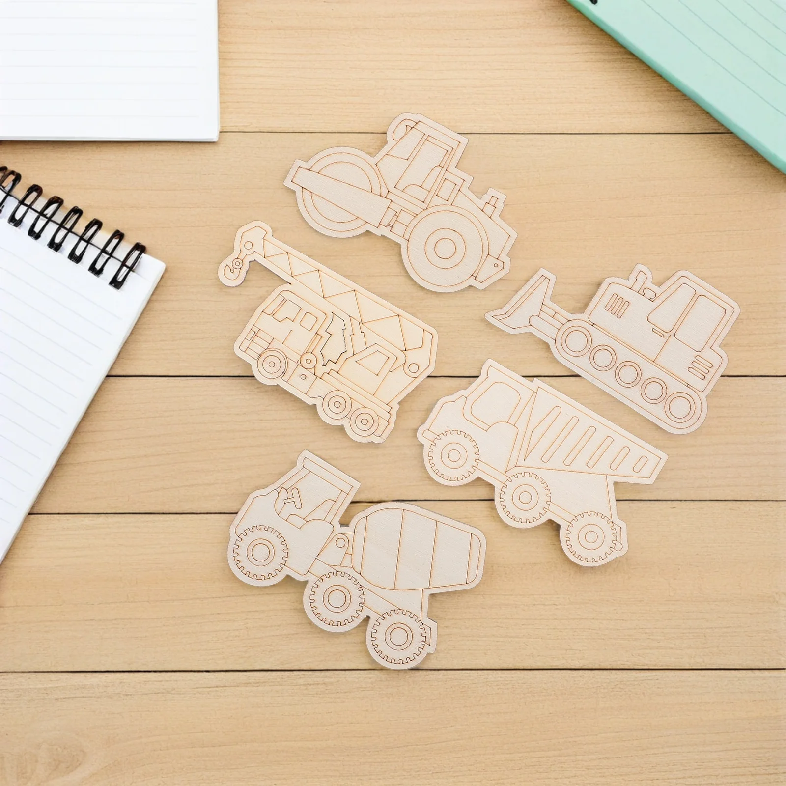 45 шт. пустые деревянные вырезы для автомобилей, кусочки дерева «сделай сам», для рисования, незавершенные формы автомобиля, принадлежности для рукоделия, детские художественные проекты