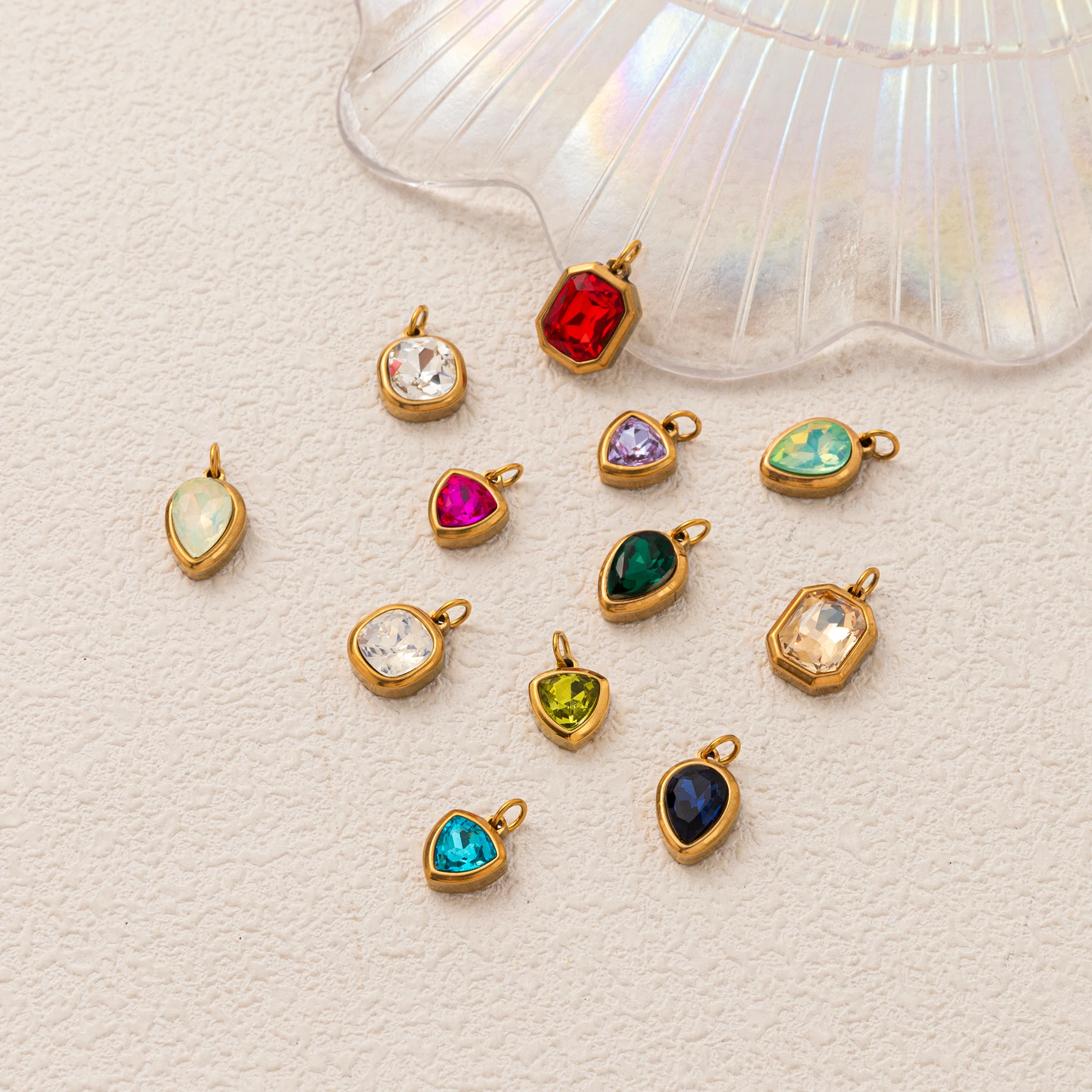 قلادة جوهرة ميلاد ديسمبر ملونة من الفولاذ المقاوم للصدأ إكسسوارات ذاتية الصنع سحر نادر للمجوهرات