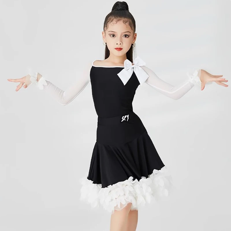 بدلة قطعة واحدة بأكمام طويلة شبكية للرقص اللاتيني للفتيات الصغيرات وتنورة متوهجة من الدانتيل، أزياء رومبا للتدريب في قاعة الرقص