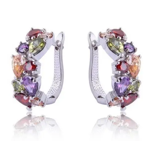 BAOSHINA Ear Buckle Female Korean Temperament Fashion Full of Crystal Zircon Earrings For Women Jewelry Accessories