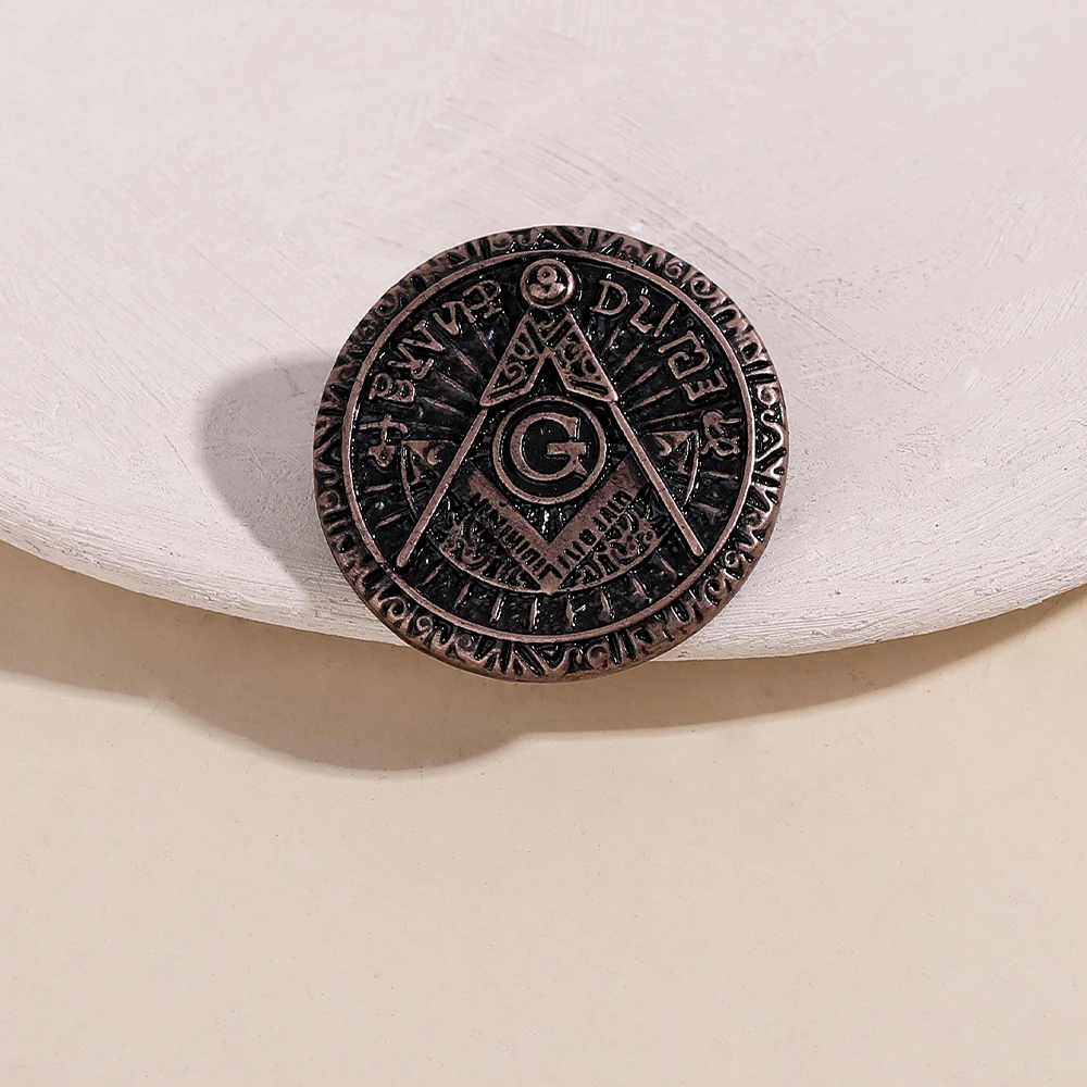 Vintage Freemason Emblem Design Round Pins Masonic Symbols Item Brooches Accessories