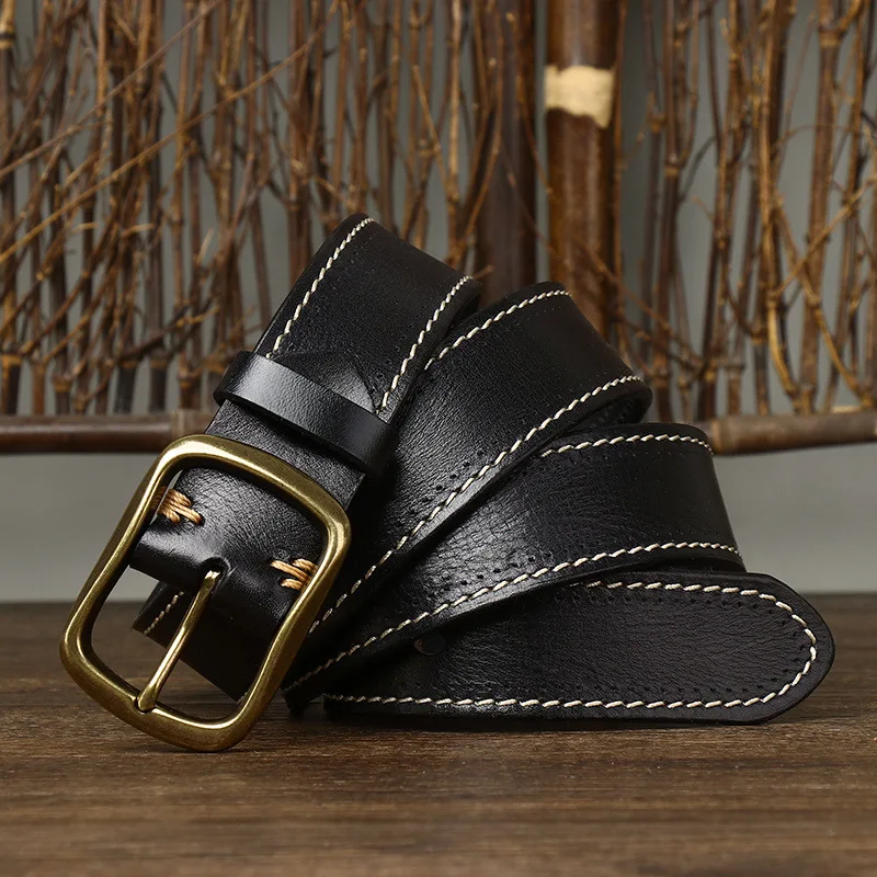 Fashionable retro leather belt for men with real leather and copper buckle, suitable for casual jeans