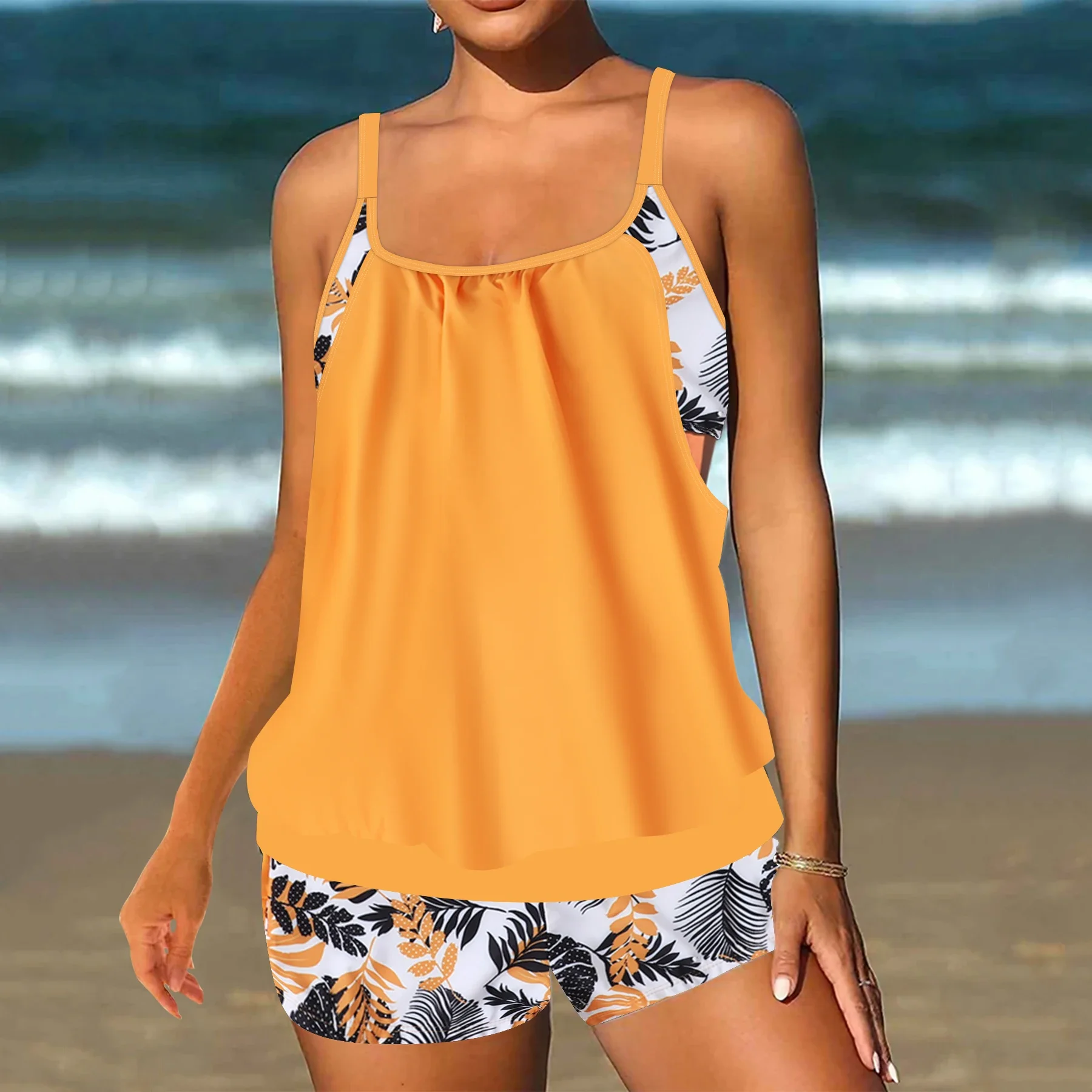 

Women's Tankini Swimsuit Set, Floral Print Backless Two-Piece Swimwear, Fashionable Beachwear with Tank Top & Shorts Sexy Bikini