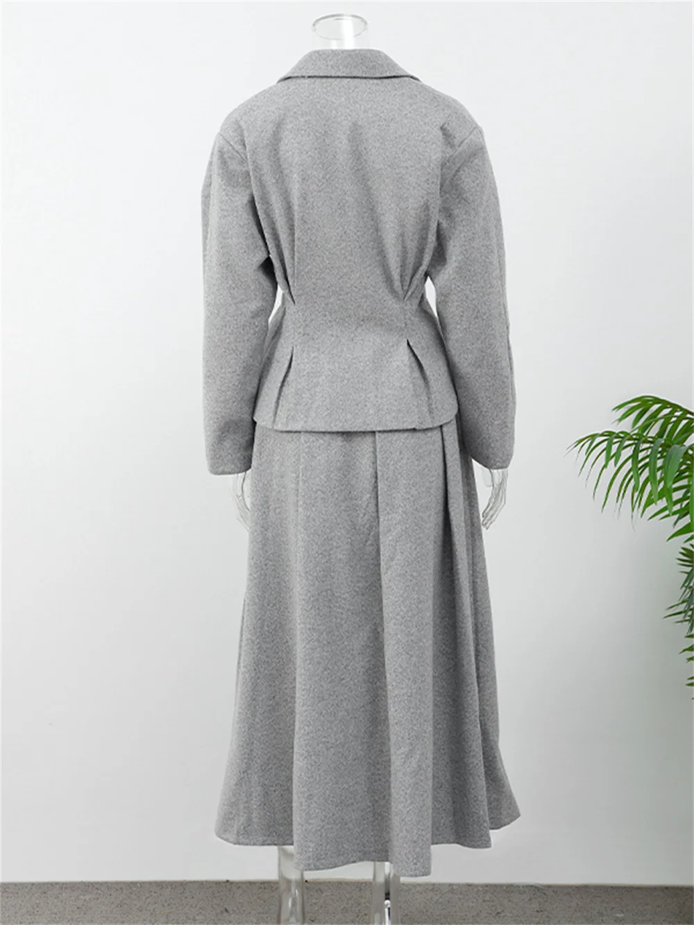 Elegant Grey Woolen Coat and Long Skirt Set Women Lapel Full Sleeve Jacket and A-line Pleated Skirt Lady Office Autumn Winter  O