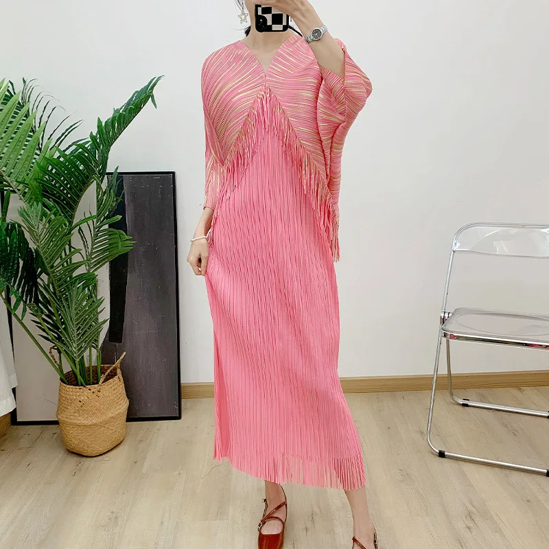 2024 Miyake pleated Dress New V-neck fashion irregular fringe plus size dress