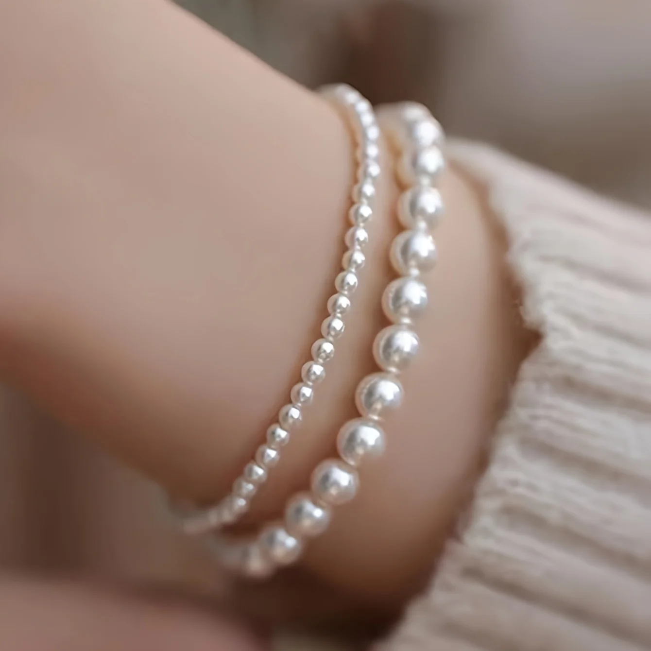 2Pcs Faux Pearl Beaded Bracelet Set, Elegant Bohemian Elastic Adjustable Jewelry, Bridesmaid Party Gift Perfect for AllOccasions