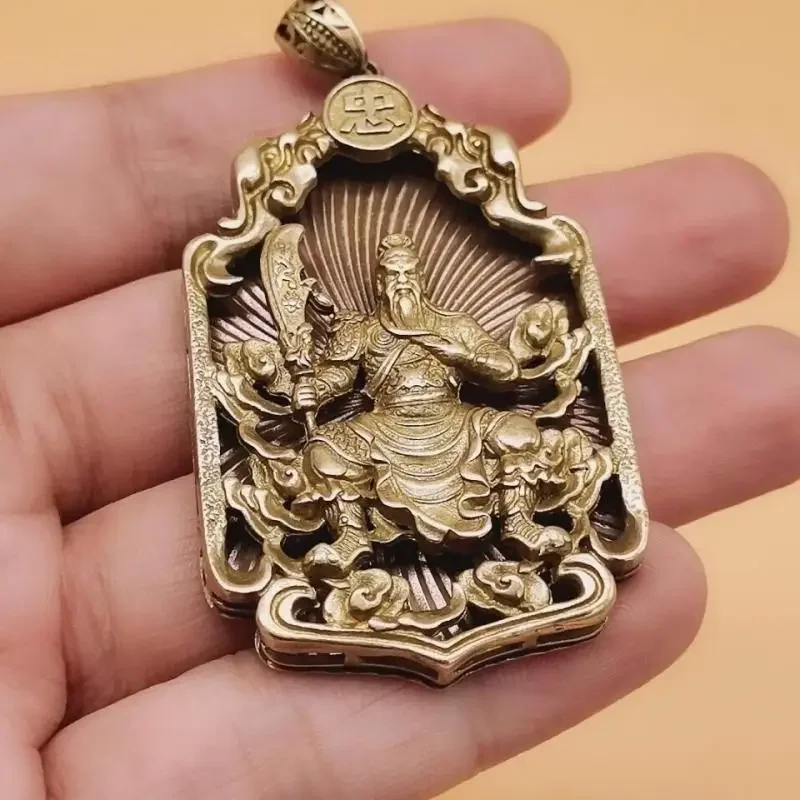 64Mm Small Curio China Bronze Hollow Out Exorcism Guan Yu Guan Gong Pendant Wealth Pendant