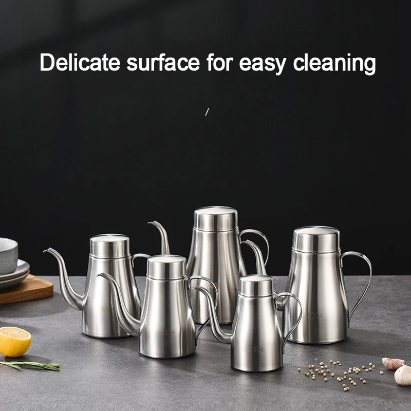 304 Stainless Steel Oil Pot Kitchen Oil Bottle Oil Tank Pot Household Edible Oil Pot Large Oil Tank Oil Pot Pouring Oil Bottle