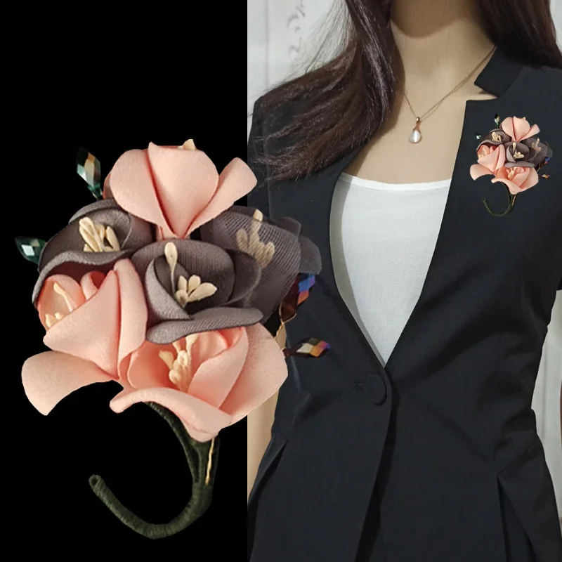 

Korean Fashion Fabric Flower Brooch Pins for Women Handmade Jewelry Cardigan Suit Corsages Luxulry Wedding Brooches Accessories