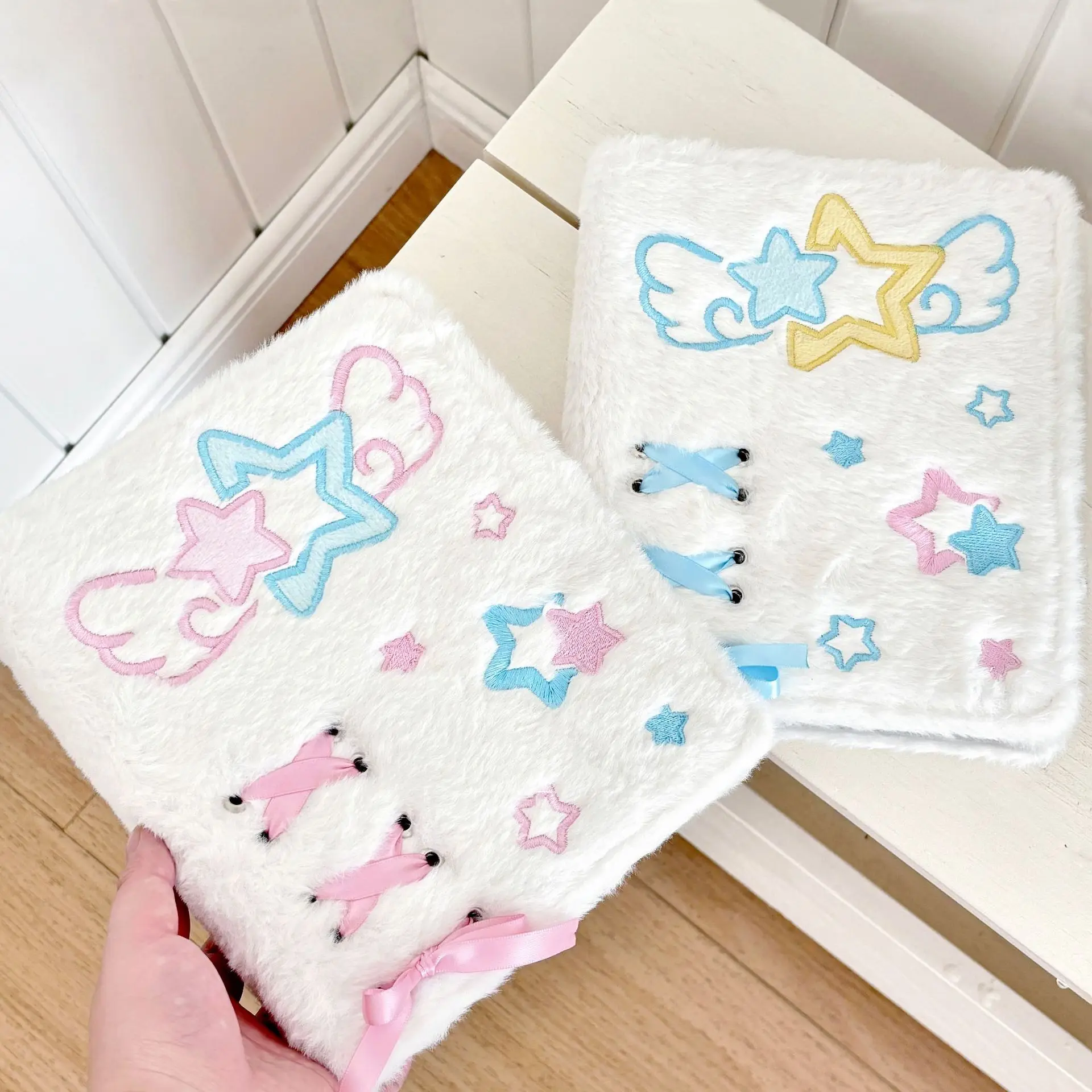 

Original Angel Star A6 Fluffy Card Album - Expandable K-Pop Photo & Card Collecting Binder with Refillable Page
