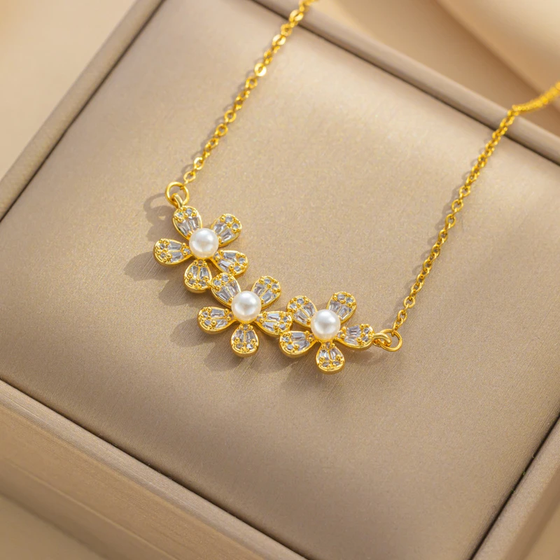316L Stainless Steel New Fashion Fine Jewelry Japanese Style Zircon Pearl Flower Charm Chain Choker Necklaces Pendants For Women