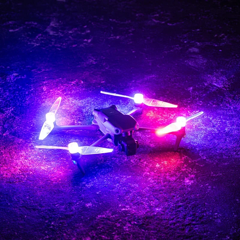 SZPowerwin LED Flash Propeller Night Light Glowing Propellers Low Noise Props 2Pair for DJI Air 3/Mini 3 Pro/Mini 4 Pro