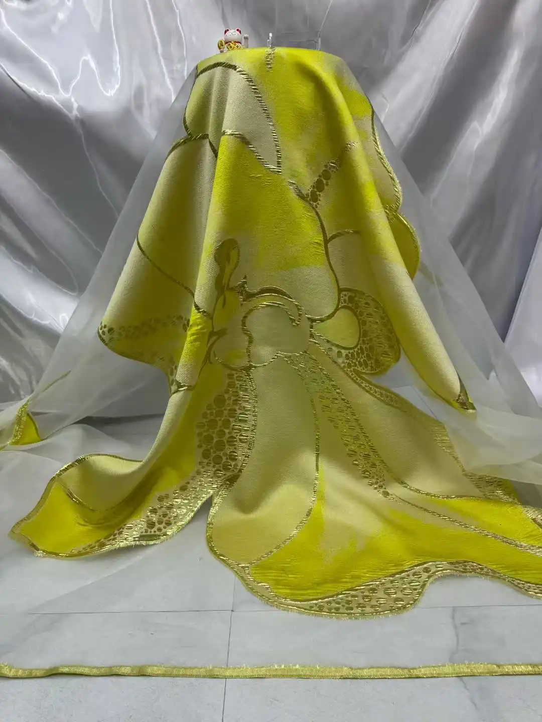 

Nigerian Latest African France 2025 Hot Sale Jacquard Lace Fabric High End for Bride Wedding Party Sew Dresses