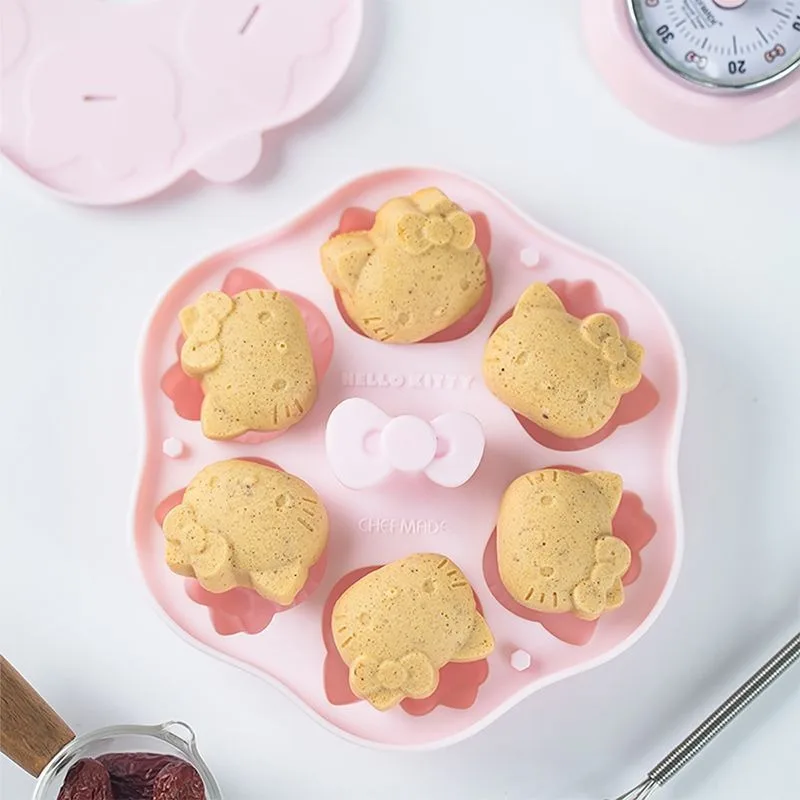 

Hello Kitty Anime Kawaii Sanrio Ins Summer Activity Model 6-piece Cute Kt Cat Silicone Baby Storage Case Gifts for Girls