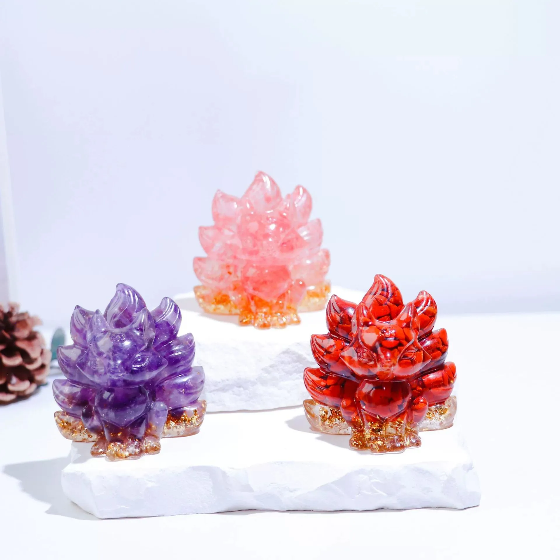 1PC Natural Crystal Macadam Gumming Resin Nine Tailed Fox Loveliness Animal Image Household Supplies Aquarium Decoration